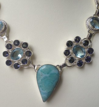 Zilveren ketting met Larimar, blauw Topaas en Ioliet kwarts